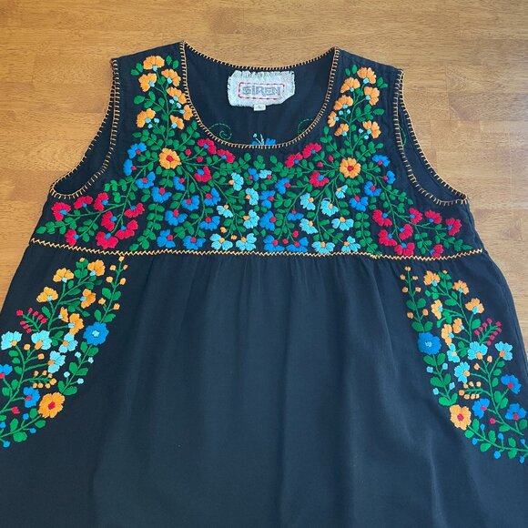 NWOT Size Large Siren La Sirena hand-embroidered Mexican style peasant top - Picture 3 of 10